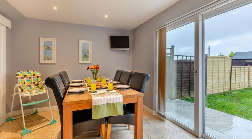 Photo of 3 Bed in Axmouth, Near Seaton