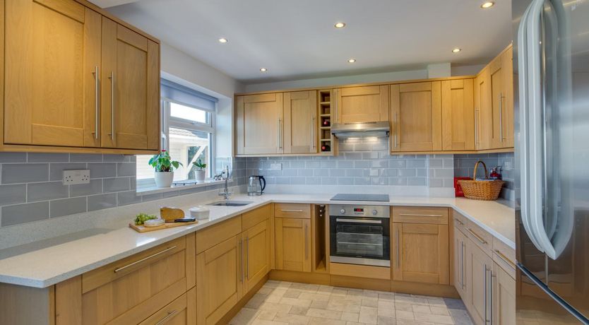 Photo of 3 Bed in Paignton