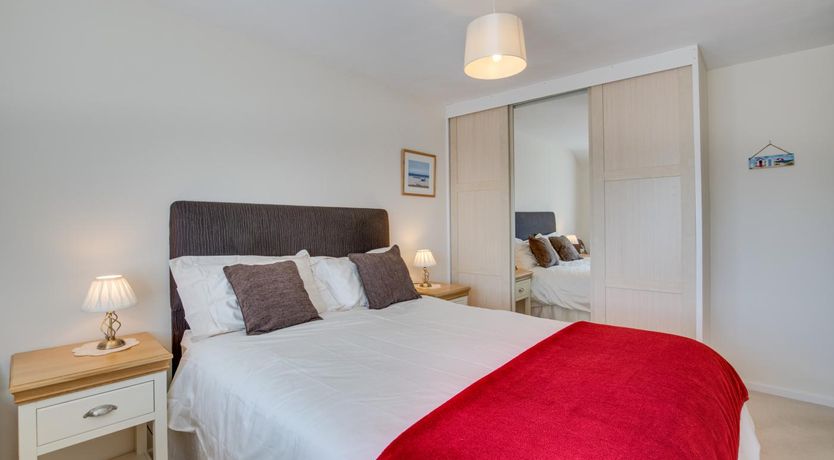 Photo of 3 Bed in Paignton