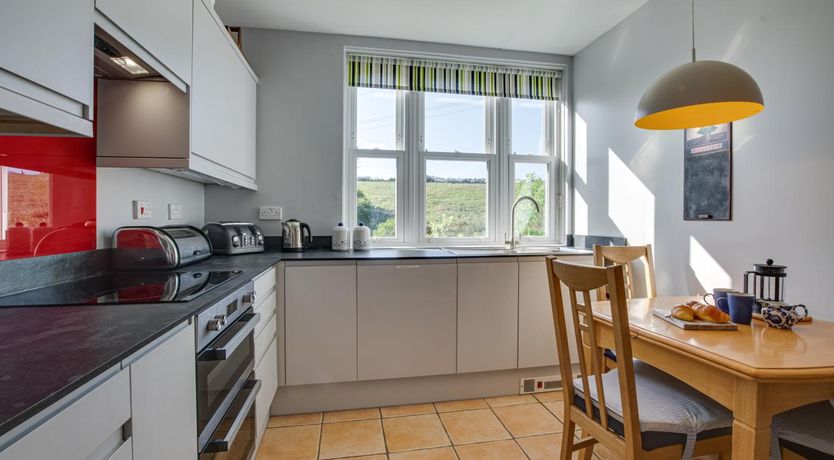 Photo of 3 Bed in St. Levan