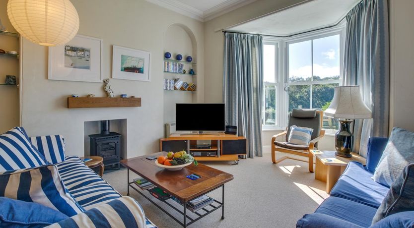 Photo of 3 Bed in St. Levan