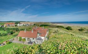 Photo of 4 Bed in Bamburgh