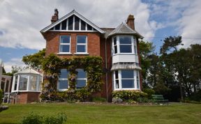 Photo of 7 Bed in Colyton