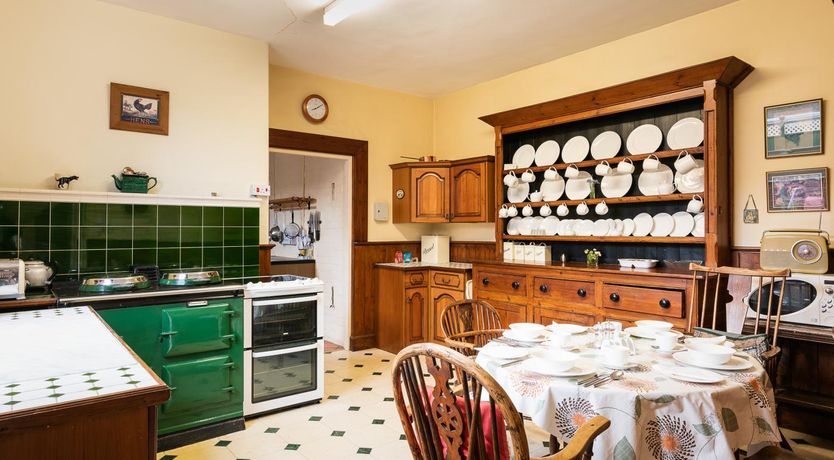 Photo of 7 Bed in Colyton