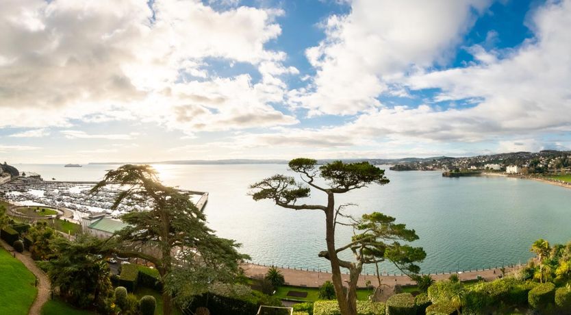 Photo of 2 Bed in Torquay