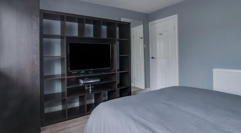 Photo of 3 Bed in Cardiff