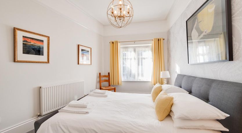 Photo of 2 Bed in Beer