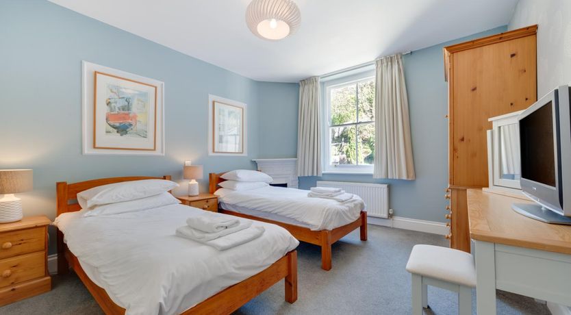 Photo of 2 Bed in Beer