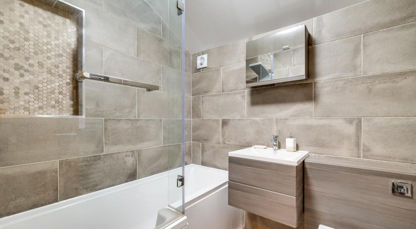 Photo of 3 Bed in Sandsend