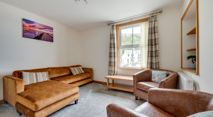 Photo of 3 Bed in Sandsend