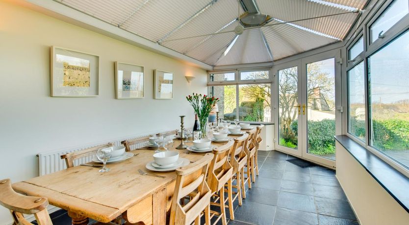 Photo of 4 Bed in St. Issey