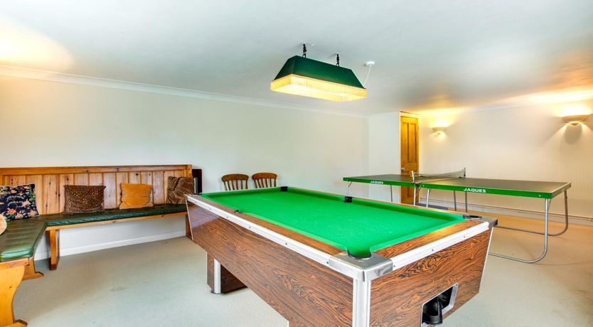 Photo of 4 Bed in St. Issey