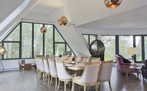 Photo of 6 Bed in Lavenham