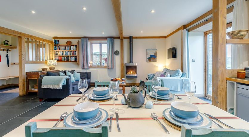 Photo of 2 Bed in Sennen