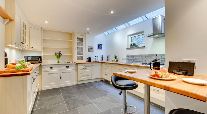 Photo of 3 Bed in Fowey