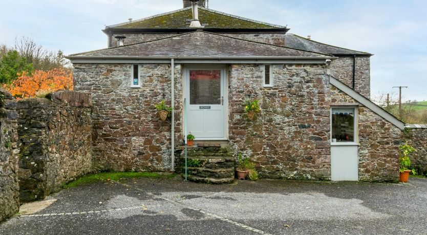 Photo of 1 Bed in Totnes