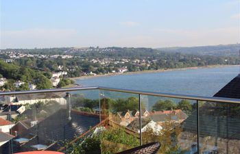 2 Bed in Mumbles Holiday Home