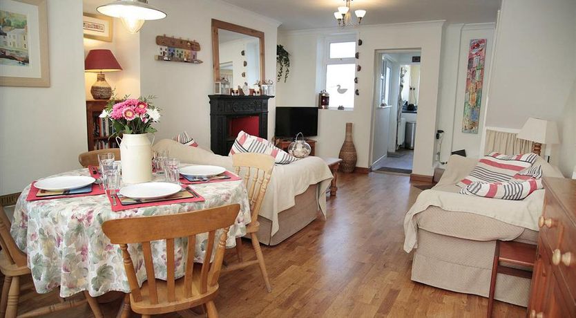 Photo of 2 Bed in Mumbles