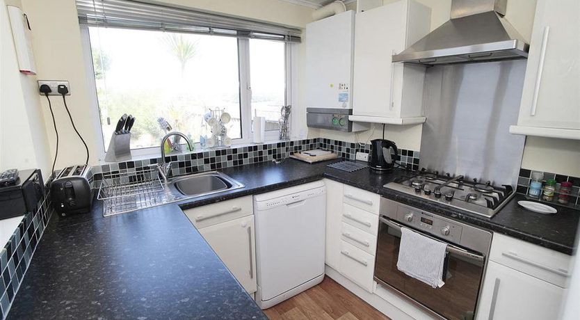 Photo of 2 Bed in Mumbles