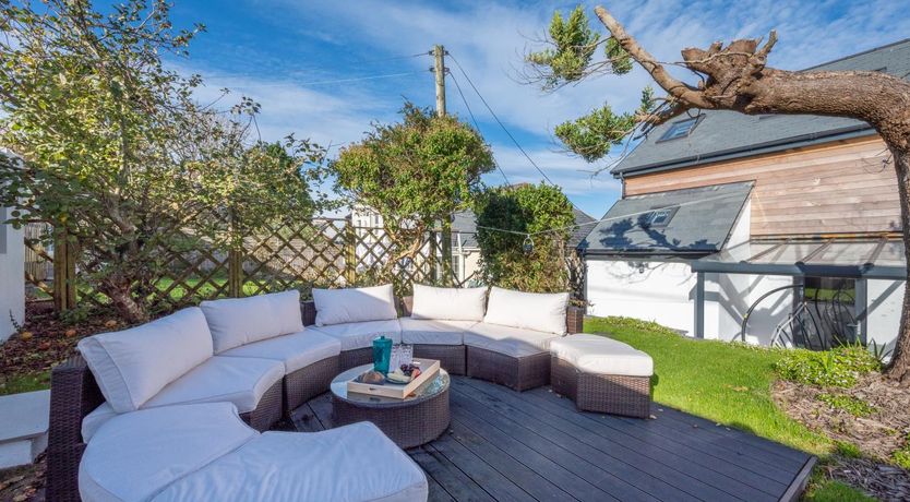 Photo of 4 Bed in Carbis Bay