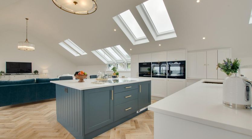 Photo of 4 Bed in Carbis Bay