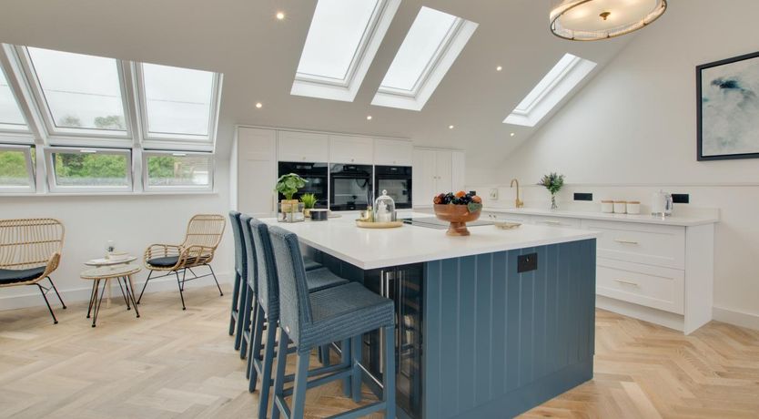 Photo of 4 Bed in Carbis Bay