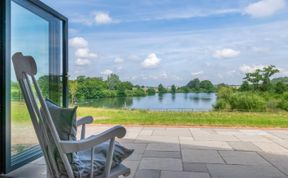 Photo of 3 Bed in Bassaleg