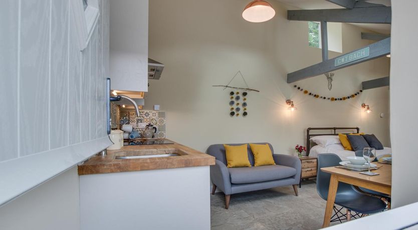 Photo of 1 Bed in Abergele