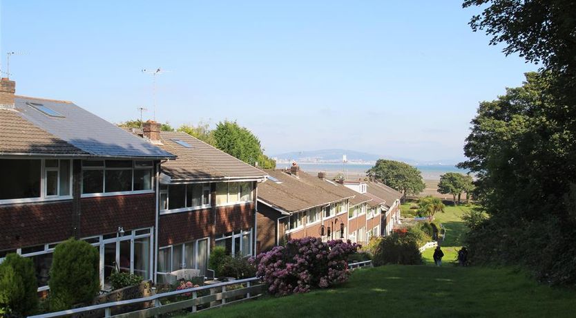 Photo of 2 Bed in Mumbles