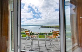 Photo of 3-bed-in-wyke-regis