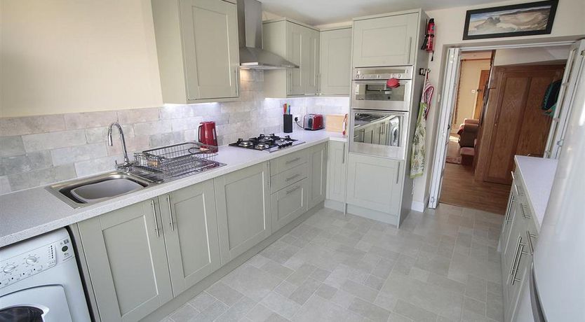 Photo of 2 Bed in Mumbles