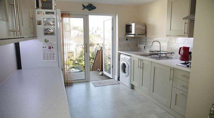 Photo of 2 Bed in Mumbles