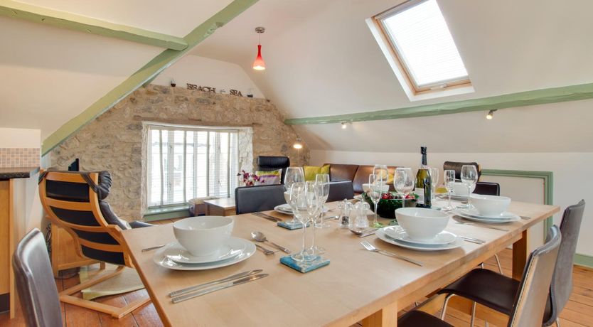 Photo of 3 Bed in Beer