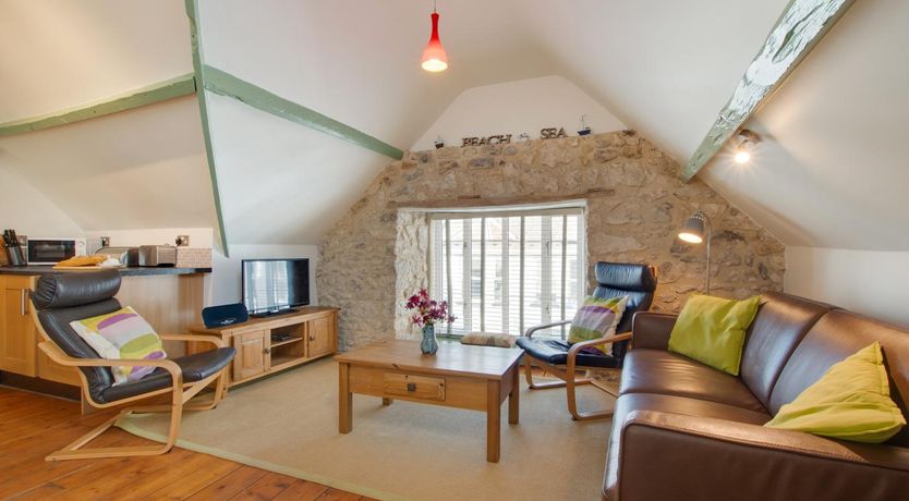 Photo of 3 Bed in Beer