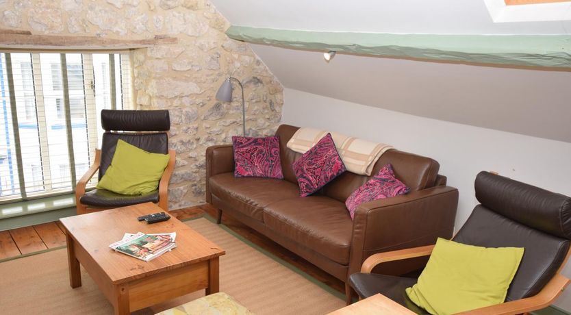 Photo of 3 Bed in Beer