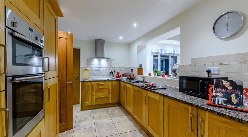 Photo of 4 Bed in North Sunderland