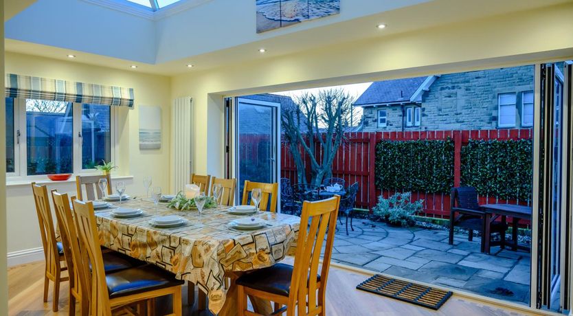 Photo of 4 Bed in North Sunderland