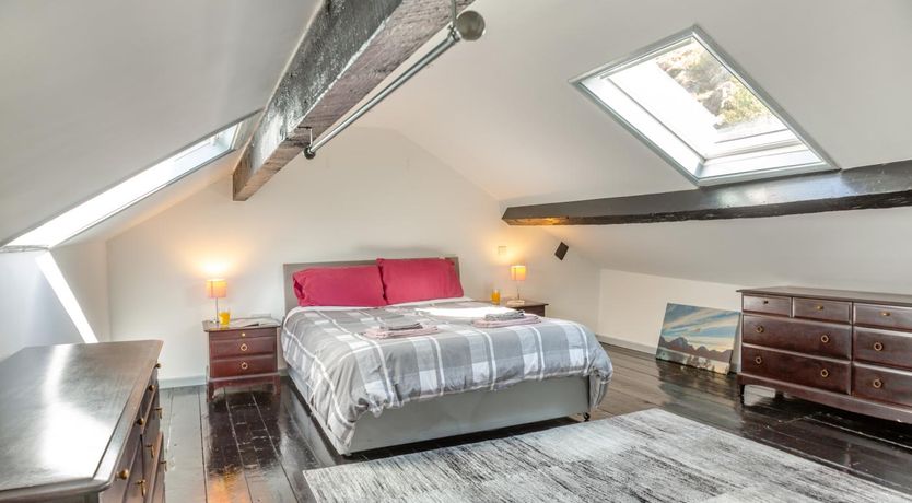 Photo of 2 Bed in Blaenau Ffestiniog