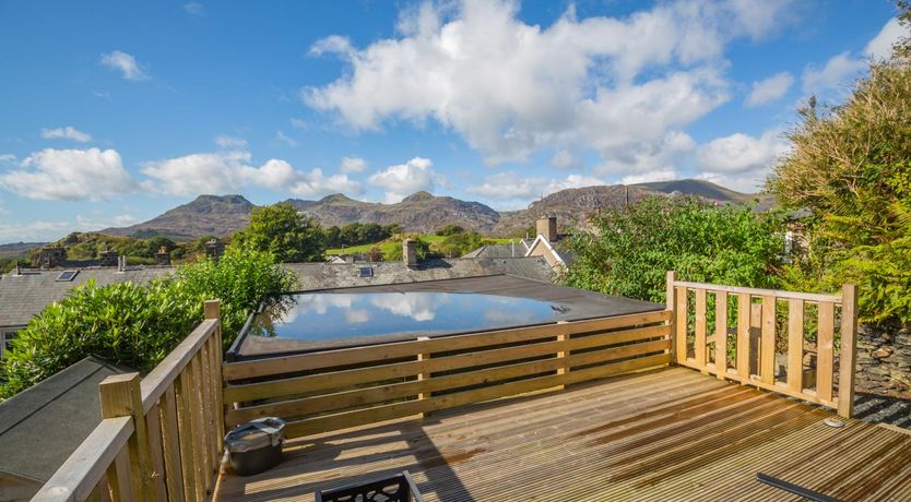 Photo of 2 Bed in Blaenau Ffestiniog