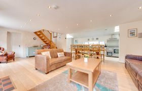 Photo of 3-bed-in-penally