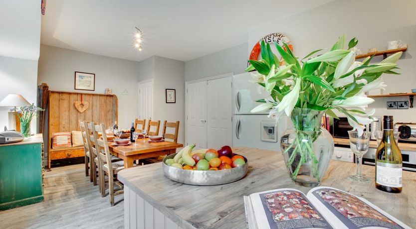 Photo of 3 Bed in St. Levan