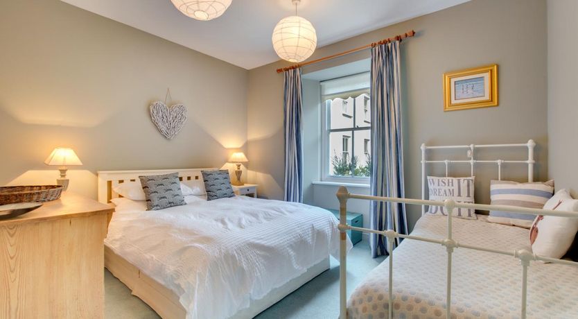 Photo of 3 Bed in St. Levan