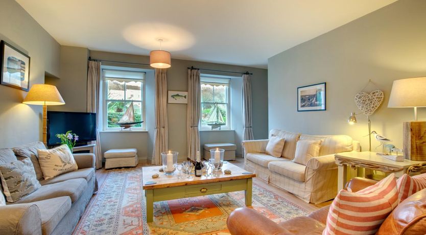 Photo of 3 Bed in St. Levan