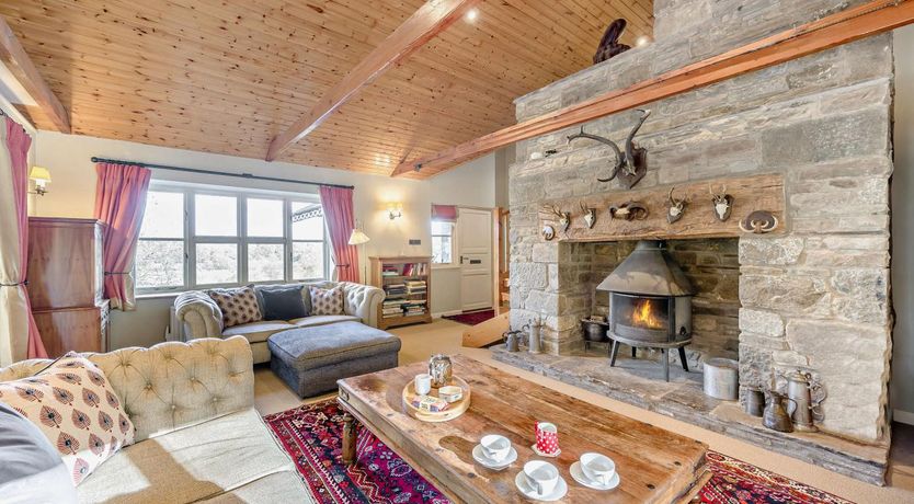 Photo of 4 Bed in Builth Wells