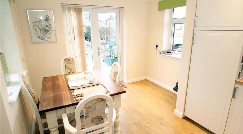 Photo of 1 Bed in Bishopston