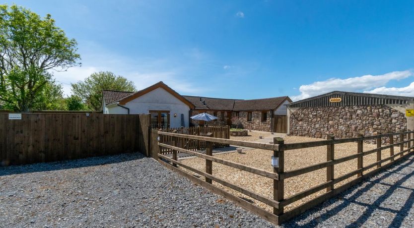 Photo of 2 Bed in Gower