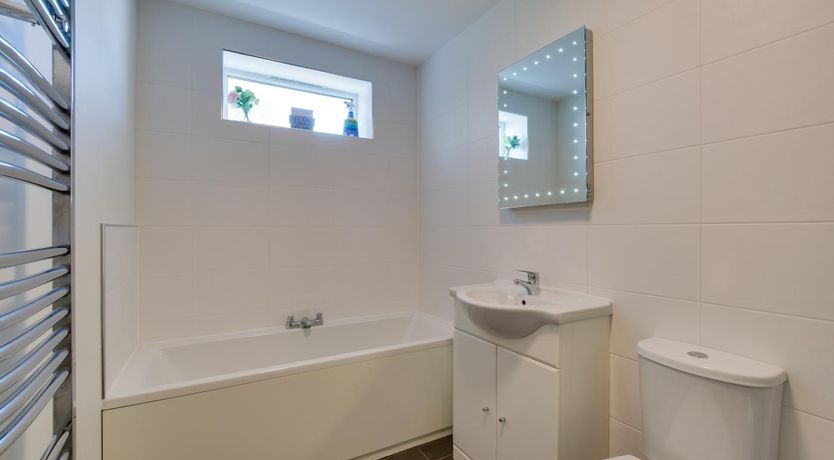 Photo of 2 Bed in Gower