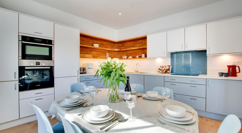 Photo of 3 Bed in St. Levan