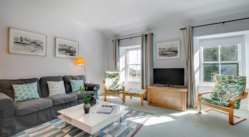 Photo of 3 Bed in St. Levan