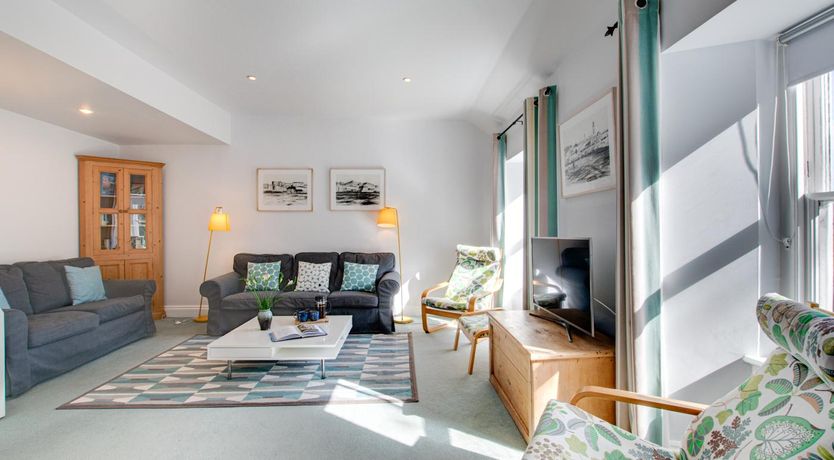 Photo of 3 Bed in St. Levan